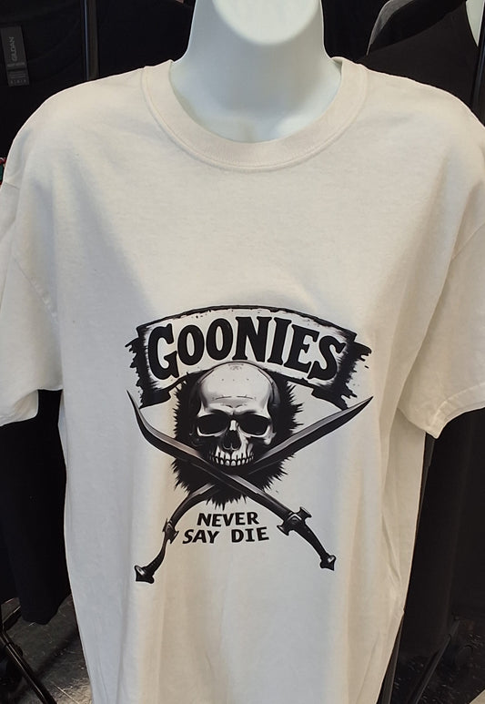 Unisex L Goonies "Never Say Die" Shirt