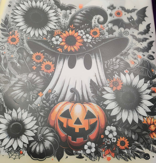 Black and White Ghost w/Pumpkin and Witch Hat Transfer