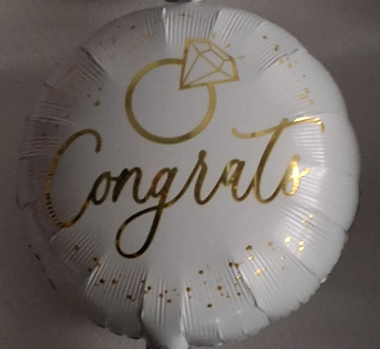 18in Gold & White Congrats Mylar Balloon