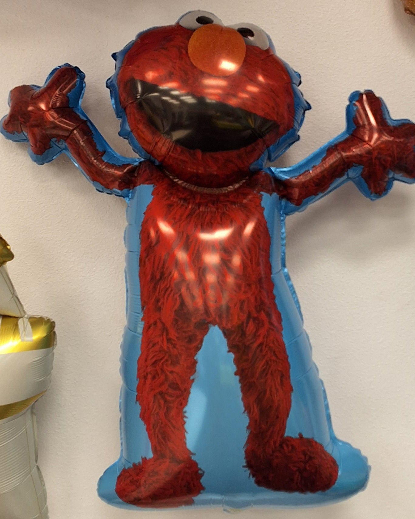 SuperShaper Elmo Mylar Balloon